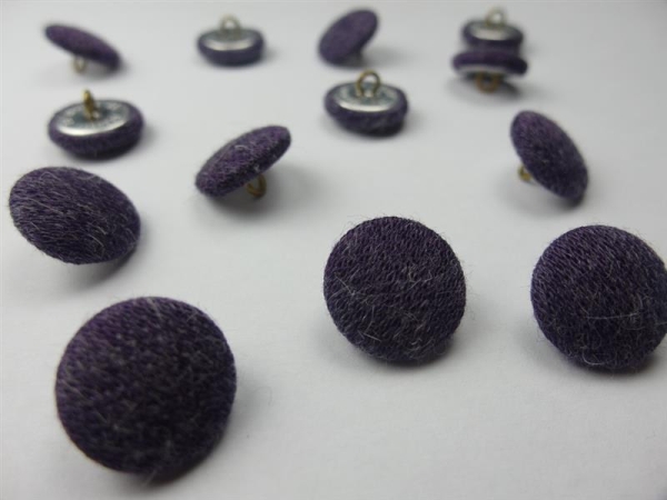 Fabric covered button (purple)