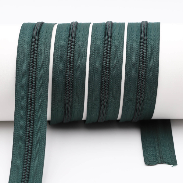 Endless zippers loose - per meter - spiral (5mm) fir green