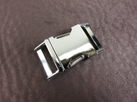 Steckschnalle aus Metall / Metallschließe 20 mm/ gewölbtes Modell/ silber