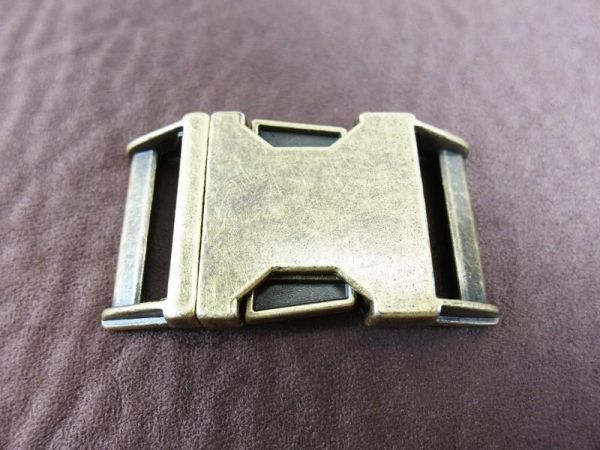 Metal buckle / metal clasp 25 mm / curved model / old brass