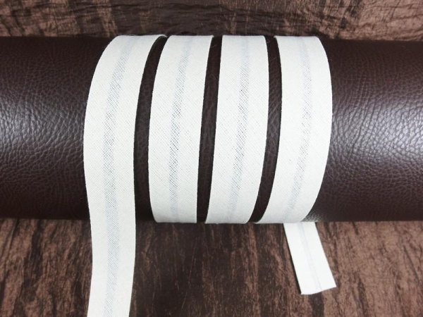 Schrägband / Einfassband aus Baumwolle - Breite 18 mm gebrochenes weiß