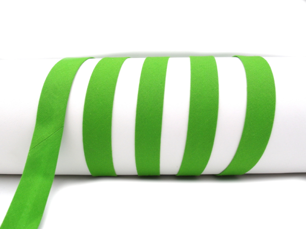 Schrägband / Einfassband aus Baumwolle - Breite 18 mm grün