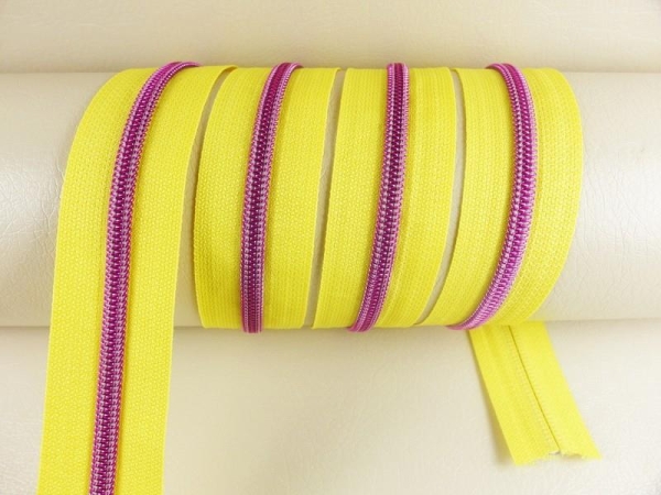 Endless zippers model "Brilliant" No. 7 / with pink spiral / yellow-pink