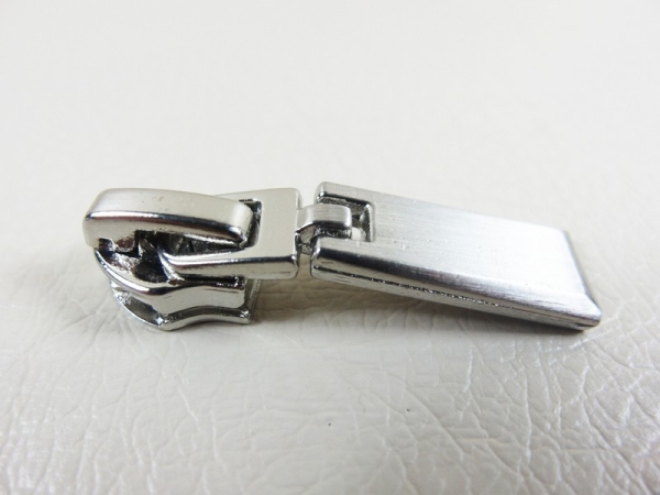 Pocket zipper / zipper No. 7 model "Brilliant" LUX - silver