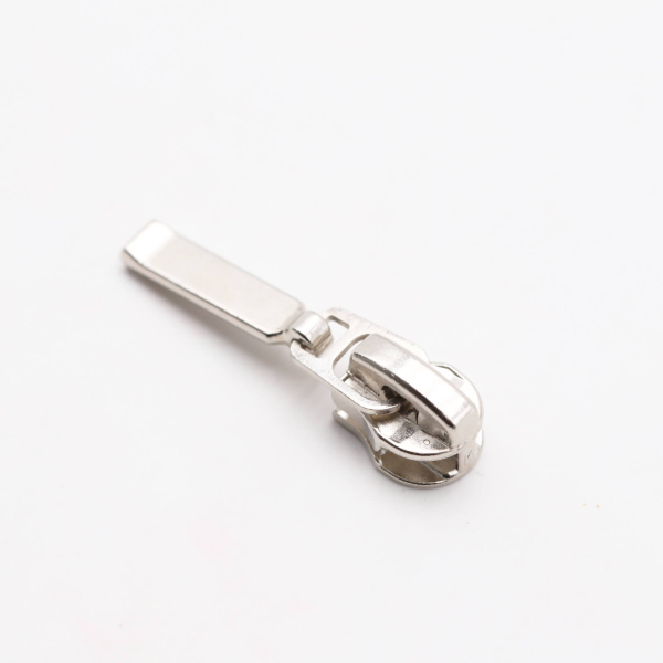 Bag zipper / jacket zipper model “TAN-Ergo” (long zipper) 5 mm / silver