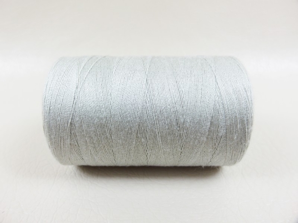 Sewing thread "Sera" 100% polyester / 1000 yd. / thickness 120 light gray