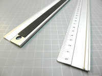 Aluminum ruler 30 cm with anti-slip grip